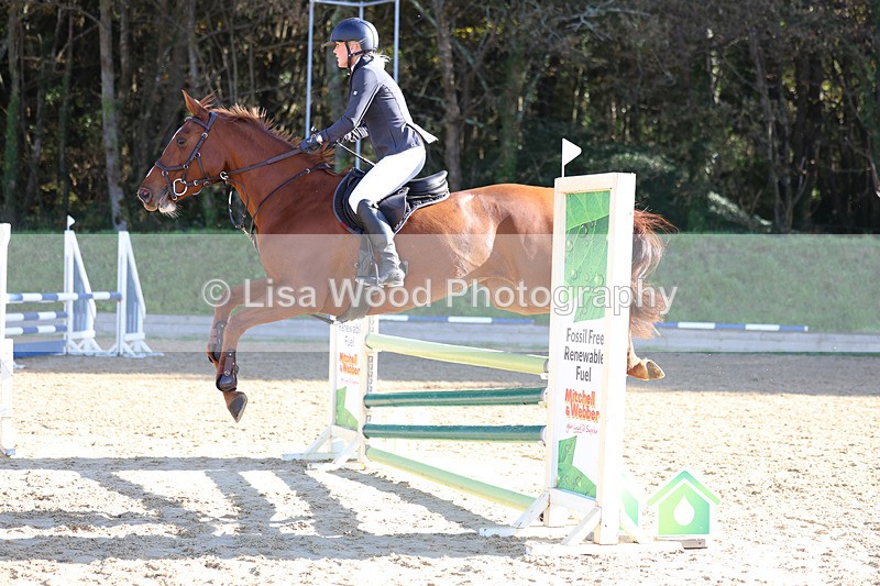 3E7A5438 - Class 4: Senior British Novice/90cm open