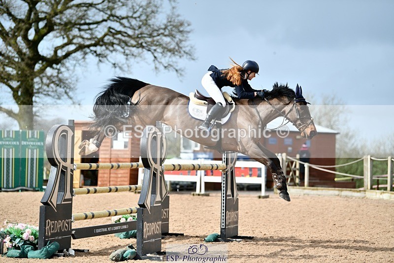 260313-131212-01742 - Cls 3 + 4 Snr Foxhunter and 1.20m Open