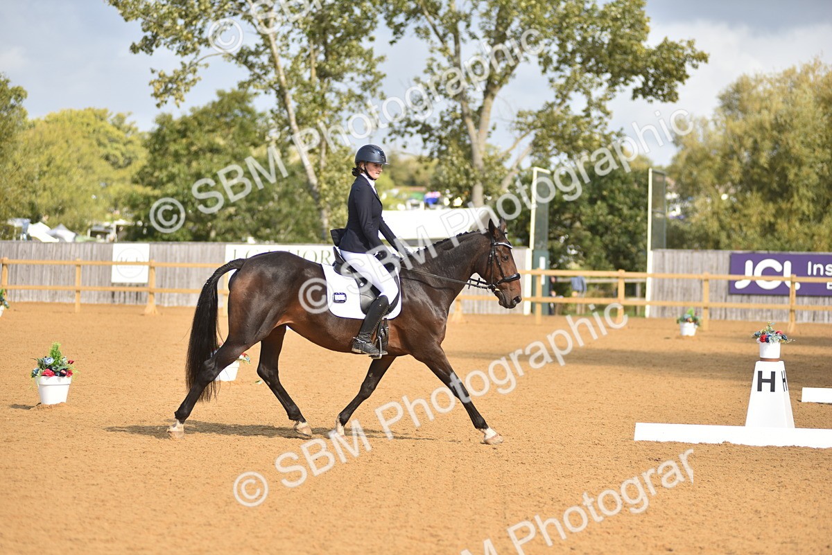 SBM_02974 - D4 - Small Tour Championship Intro 4