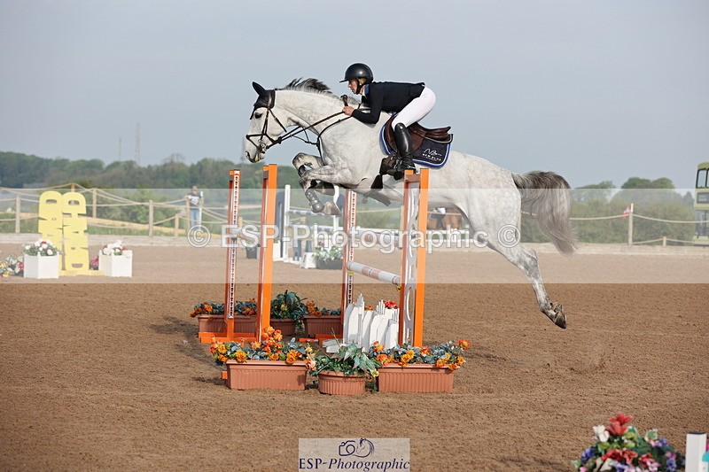 240511A-083218-10640 - Cls 32 Foxhunter