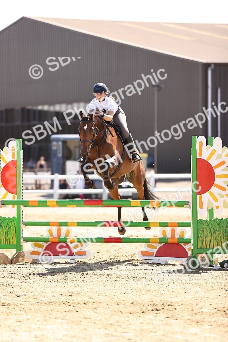 SBM_008032 - Class 10 - Senior 1.05m Open