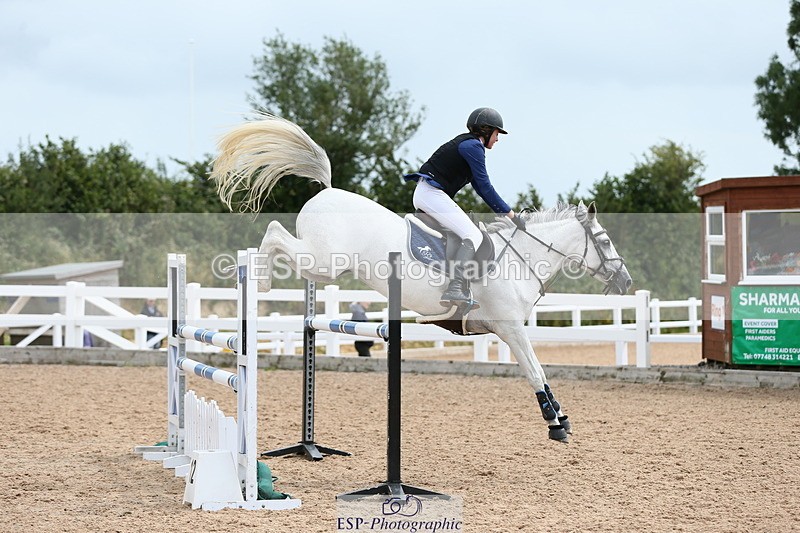 230716A-145318-04107 - Class 25a Pony Fox & 1.10 Open