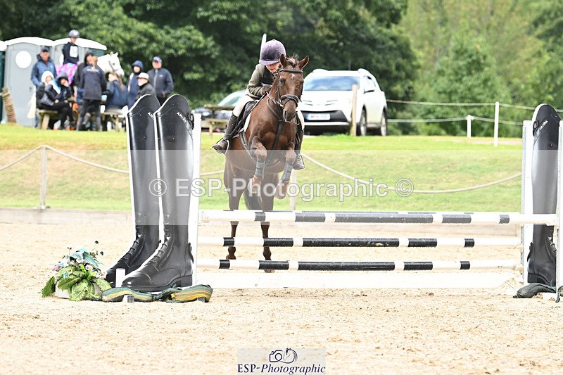 240824X-123627-25535 - 70cm Jump Off