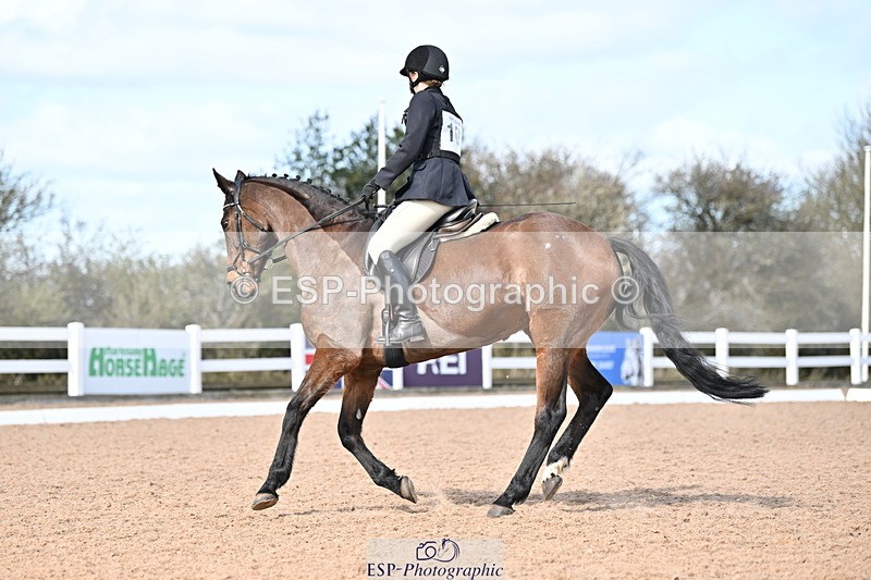 240324A-123814-02330 - Novice 28, 12.15 to 13.00