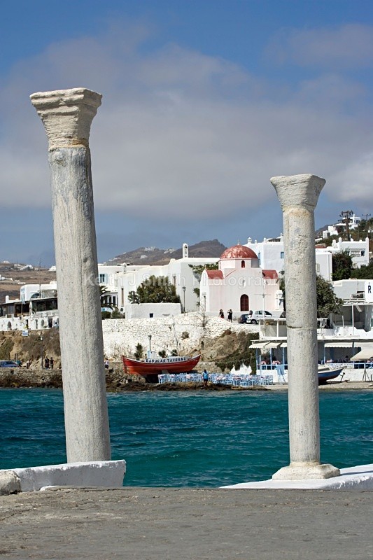 YR6M1357  (RM) - Worldwide