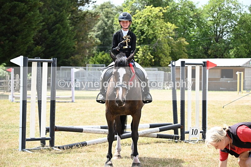 WJ6_5543 - Class 12 Minimus Jumping 45cm