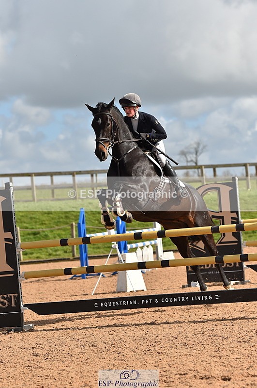 240306A-123224-01145 - Cls 3 1.05m Open