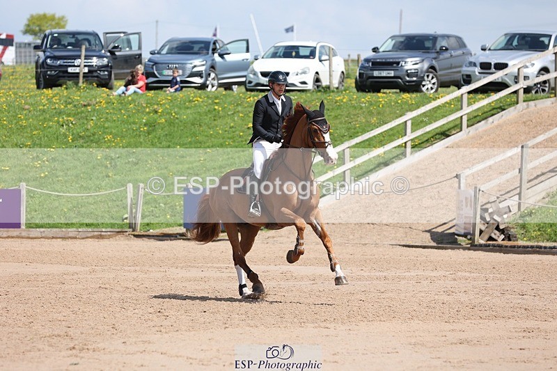 250427-125811-16876 - Cls 12 - 2 Star Big Tour L Ranking GP start to break