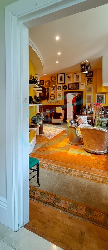 BW-The Chapel-SS-143639 - Mobile Images