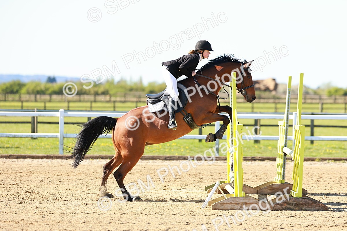 SBM_000566 - Class 1 - Clear Round