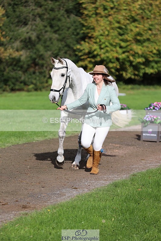 251026A-120434-25864 - F-477-Ella.Weeks