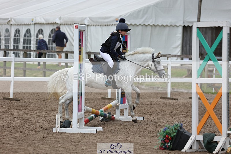 240822X-083350-00002 - 40cm R1 8.30 to 9.30