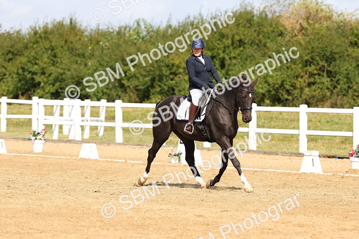 SBM_011674 - Class 1 - Prelim 19 - 10.50-11.46