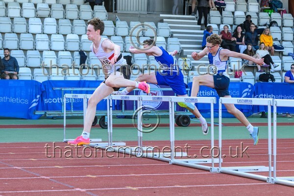 Age25SAT-918255 - Track Male