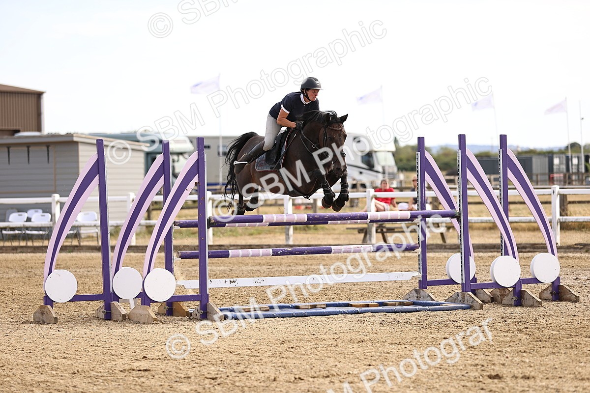 SBM_001482 - Class 6 - Senior Newcomers 1.10m