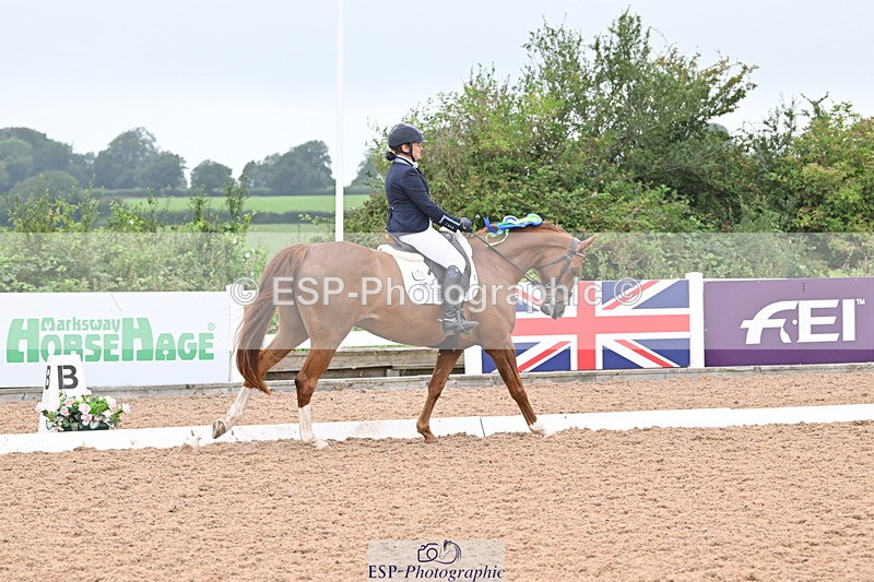 240815A-131720-01337 - Cls 2-P Adv Medium Silver