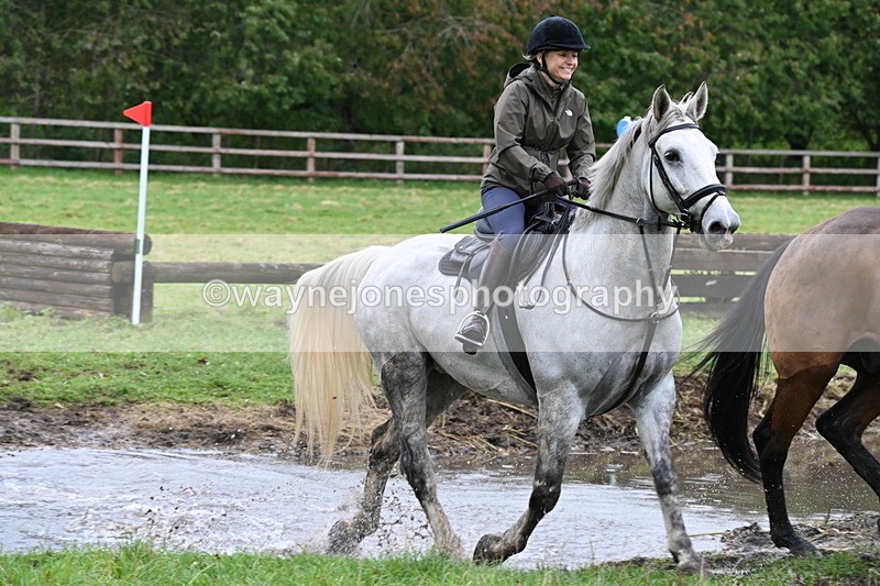 WJ6_6557 - Time at Photographer 12:41 to 13:05