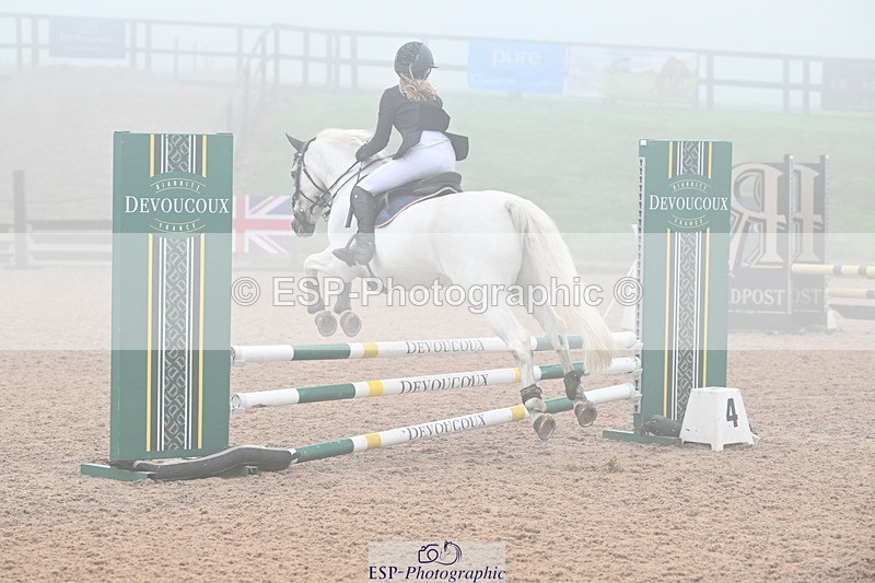 240907A-092916-00125 - Cls 1 Pony Intro 70cm