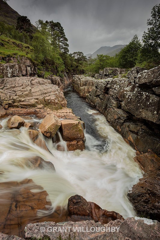 Glen Etive the gorge - Vertical Images