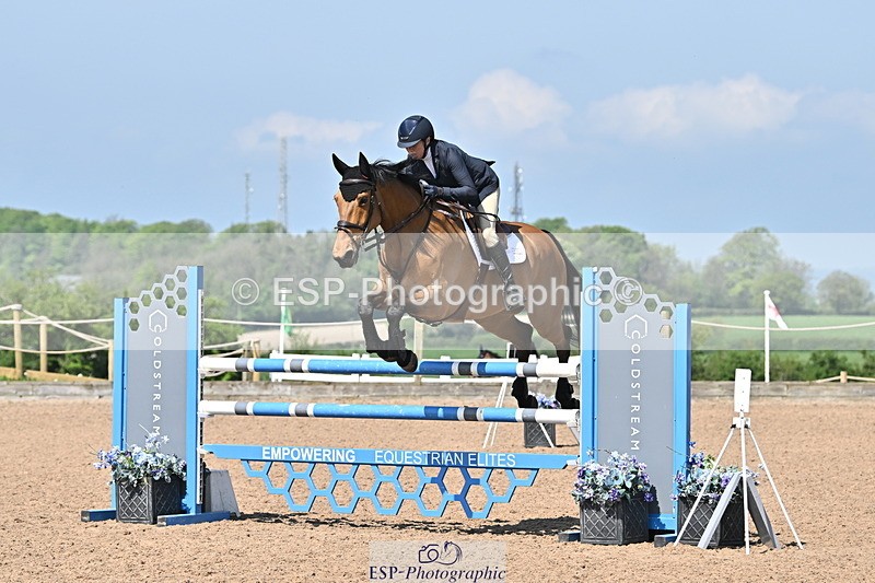 240509A-112741-01171 - Cls 9 Snr 1.20m Open