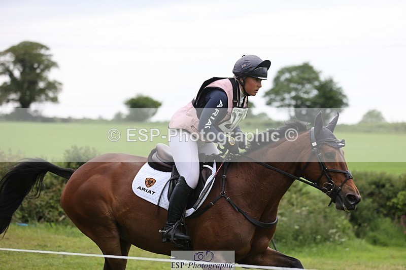 240525-172102-18245 - 276-FOURFIELDS_WONDER_WOMAN-Heidi_Coy