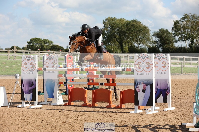 230915A-142910-02583 - Cls 5 National 1.40m