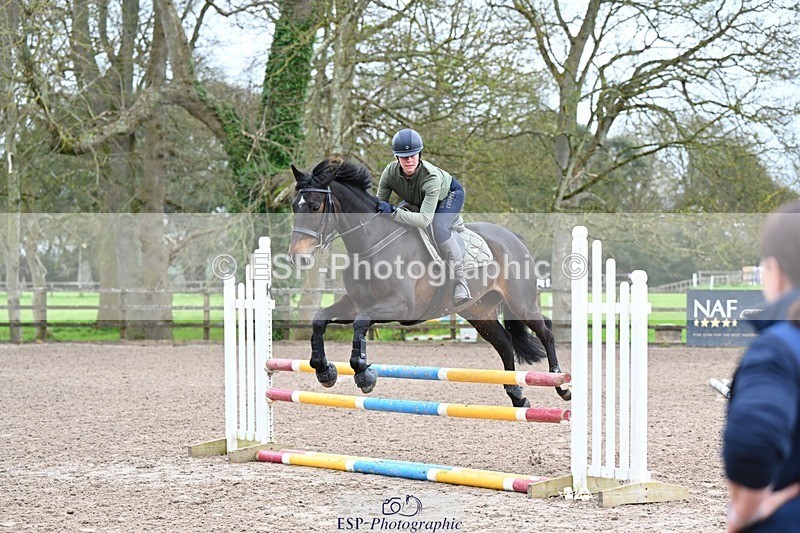 240411-115848-00338 - Group 6 SJ