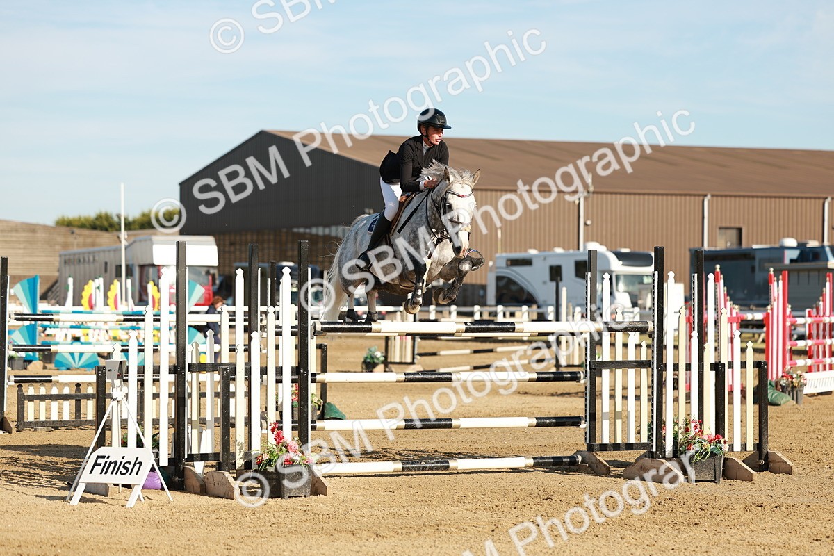SBM_008829 - Class 6 - National 1.30m 1.40m Open Handicap
