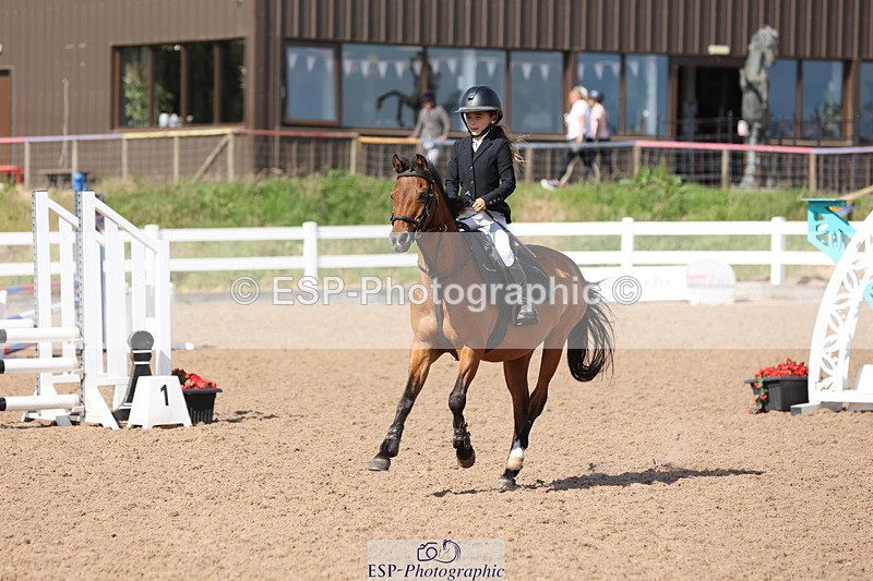 240629A-164405-08141 - Cls 13 Stepping Stones 128cm + 138cm