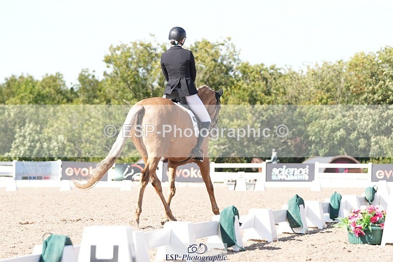 250906-154418-04853 - 054-Amy.Louise.LloydDiva.Royale