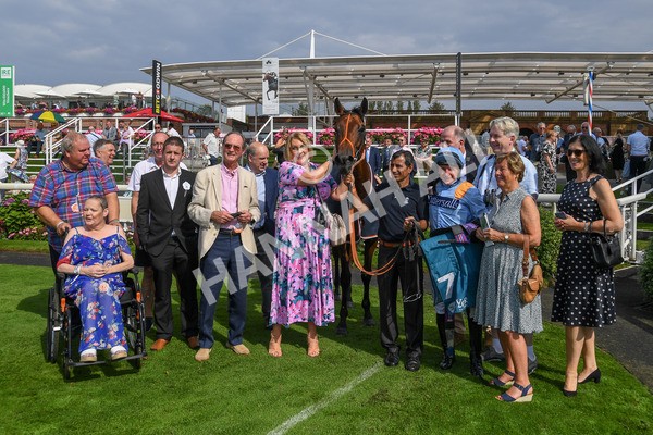 100923-Race 1-The Coffee Pod-0220 - Race 1 1.40pm Ire Incentive, It Pays To Buy Irish EBF Novice Stakes