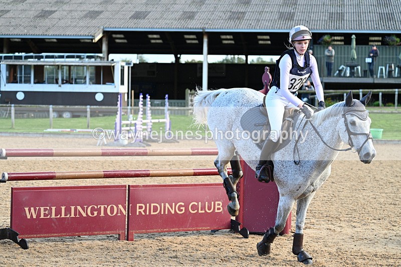 WJ7_6239 - Time 16:55 to 17:11