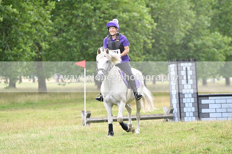 WJ5_2159 - Time at Jump 13:04 to 14:02