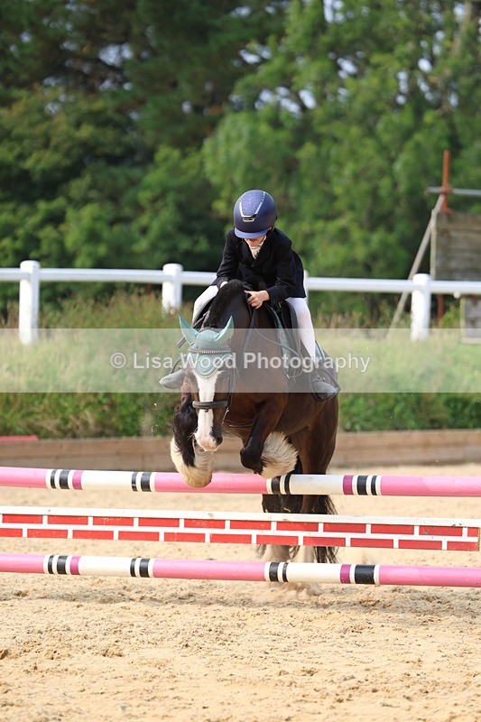 3E7A2935 - Class 11: Junior 70cm