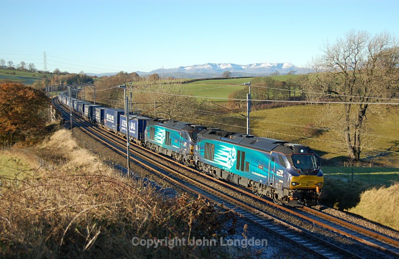 JL - 26.11.16 68003 & 68022 4S43 Daventry - Mossend, Docker Viaduct - West Coast Main Line (north to south)