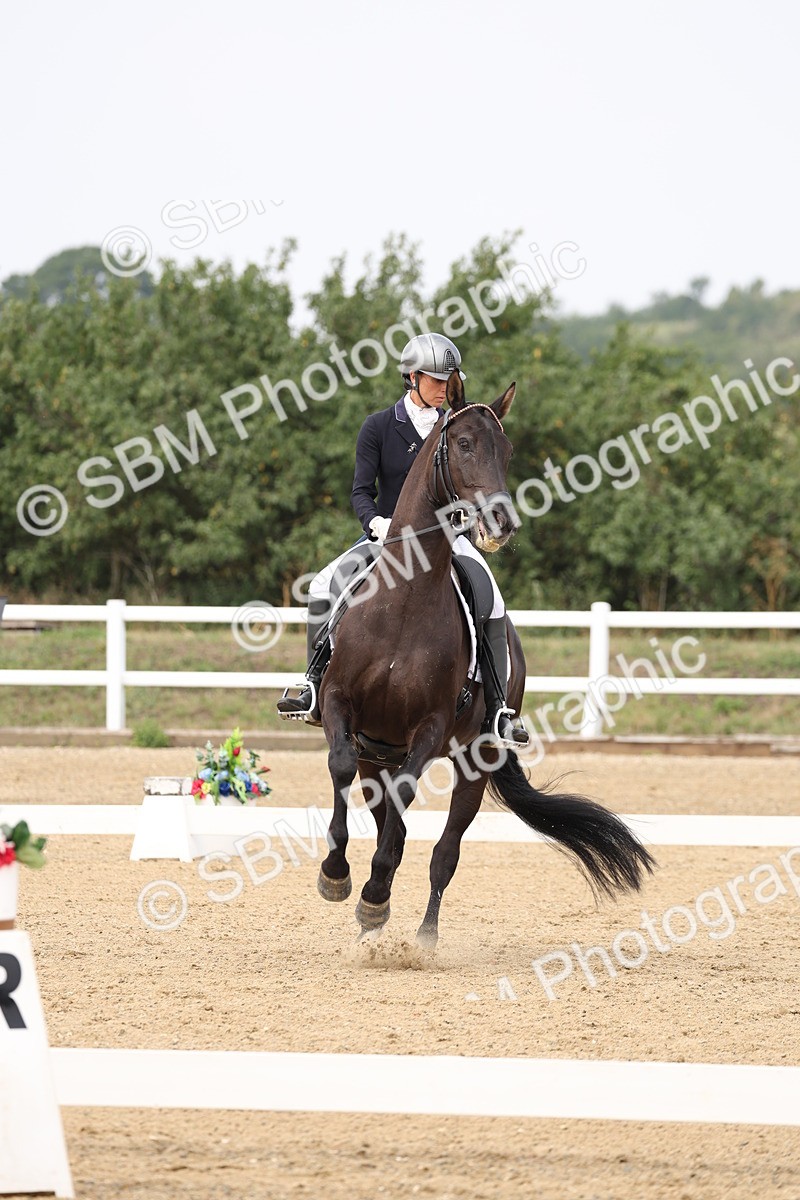 SBM_007577 - Class 9 - FEI INT I - 14.57-15.45