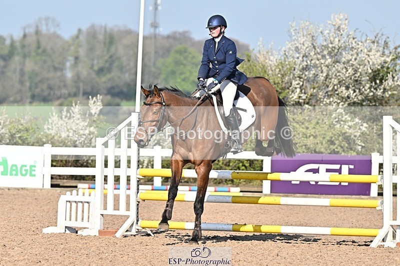 250409-095924-00079 - Clear round, Brit Nov & 90 open