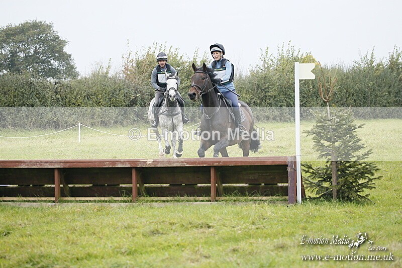 WWHT 181020 WWHT 181020 701 - WWEC Novice Pairs (0.80m) 18/10/20