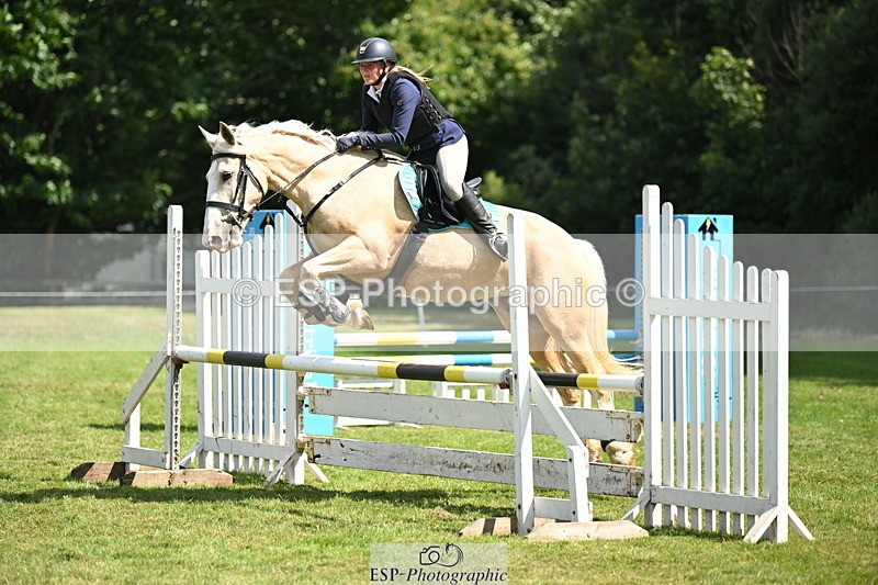 250704A-105720-07110 - Cls 25 Snr British Novice and 90cm