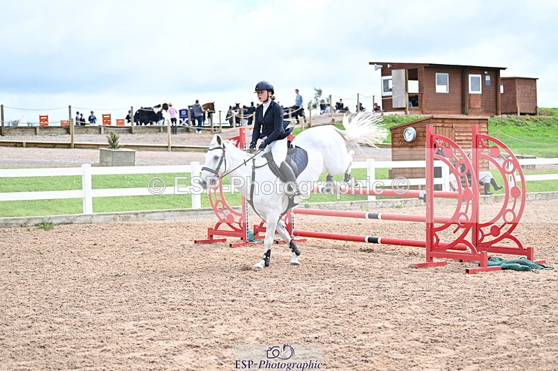 240908A-135750-04220 - Cls 20 A&B Pony Newc & 1.00m Opem