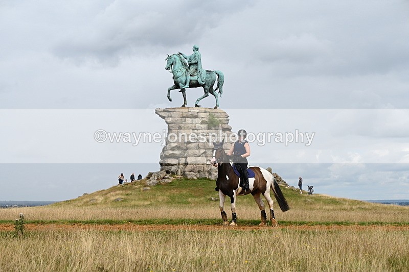 DSC_8085 - Time at Statue 13:52 to 14:33