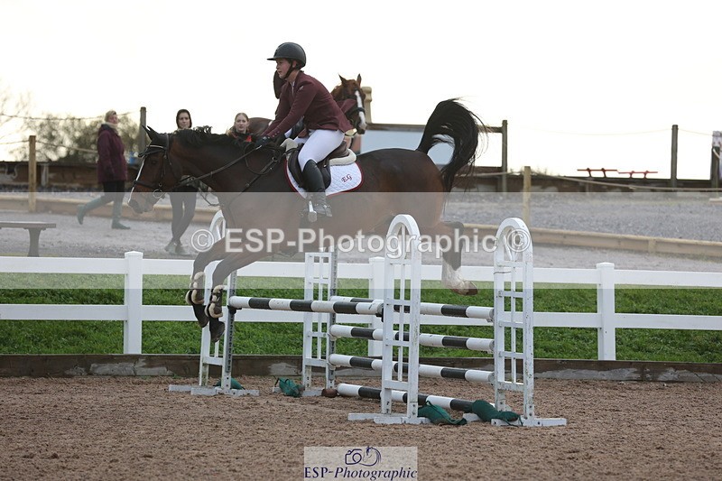 231112A-083853-02776 - Cls 16 Snr 90cm Open