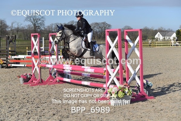 BPP_6989 - CLASS 17 SUN Stepping Stones 128/ 138cms Handicap