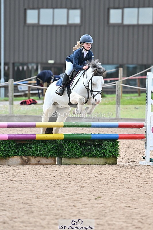 231203A-131521-01316 - Cls 23 Stepping Stones 128cm & 138cm