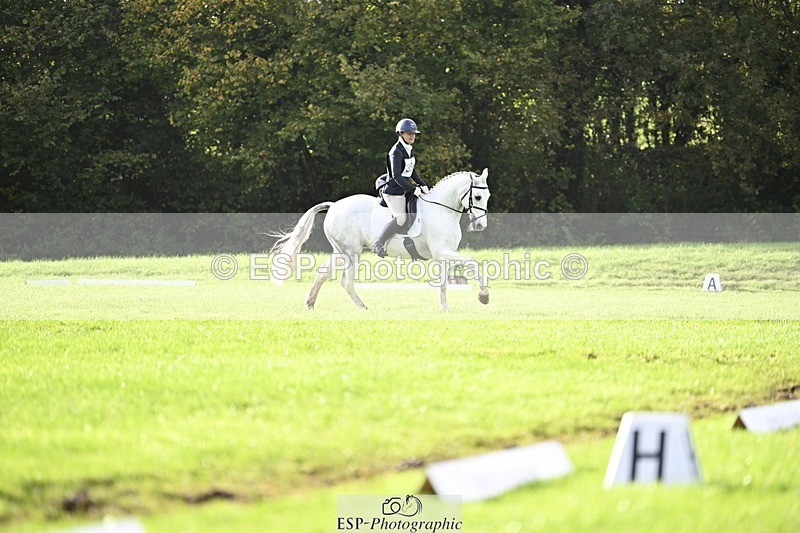 241025-100352-05682 - 356-Demelza.Barnes-GRAGEELAGH.BLUEBELL