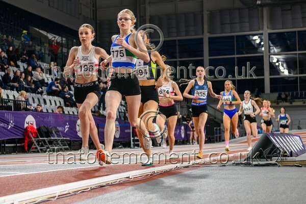 SenInd26-810752 - Track Female Set Three