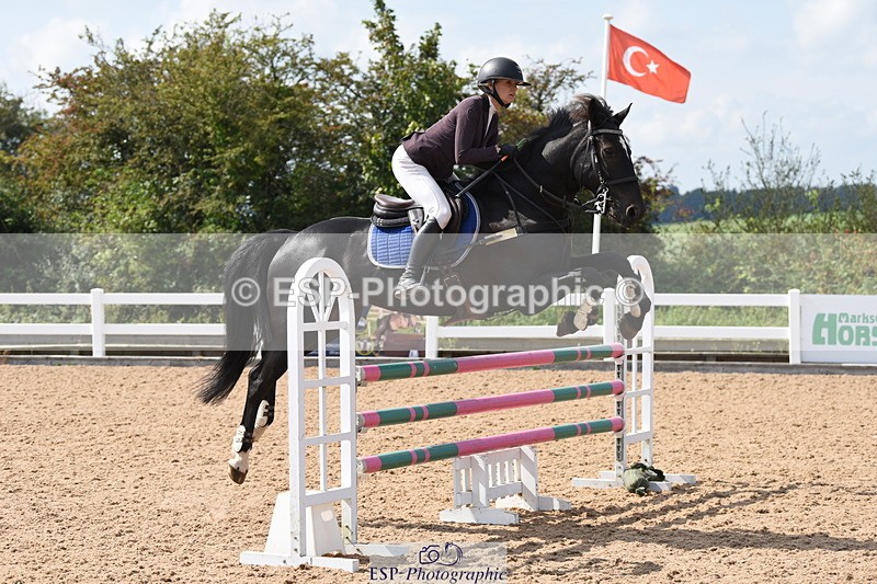 230915A-132340-00495 - Cls 11 Snr Discovery & 1m Open