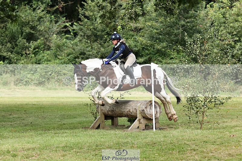 240825X-115525-32363 - 70cm XC 11.00 to 12.00