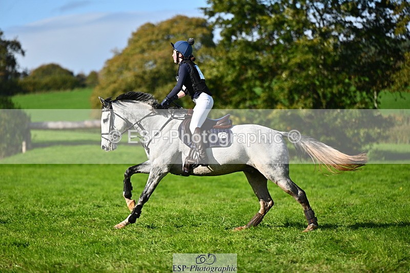251025A-125156-19291 - F-451-Olivia.Clothier