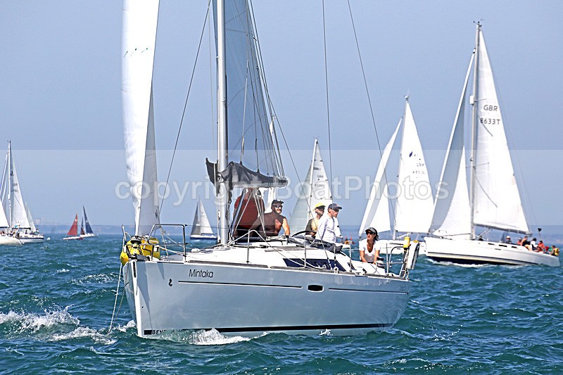 190629 MINTAKA GBR2991L D43A3136 - ROUND THE ISLAND RACE 2019